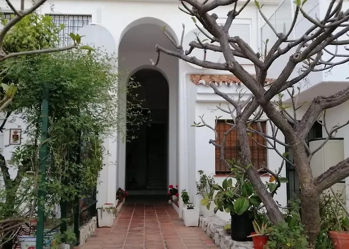 Appartement Beautiful In La Carihuela,